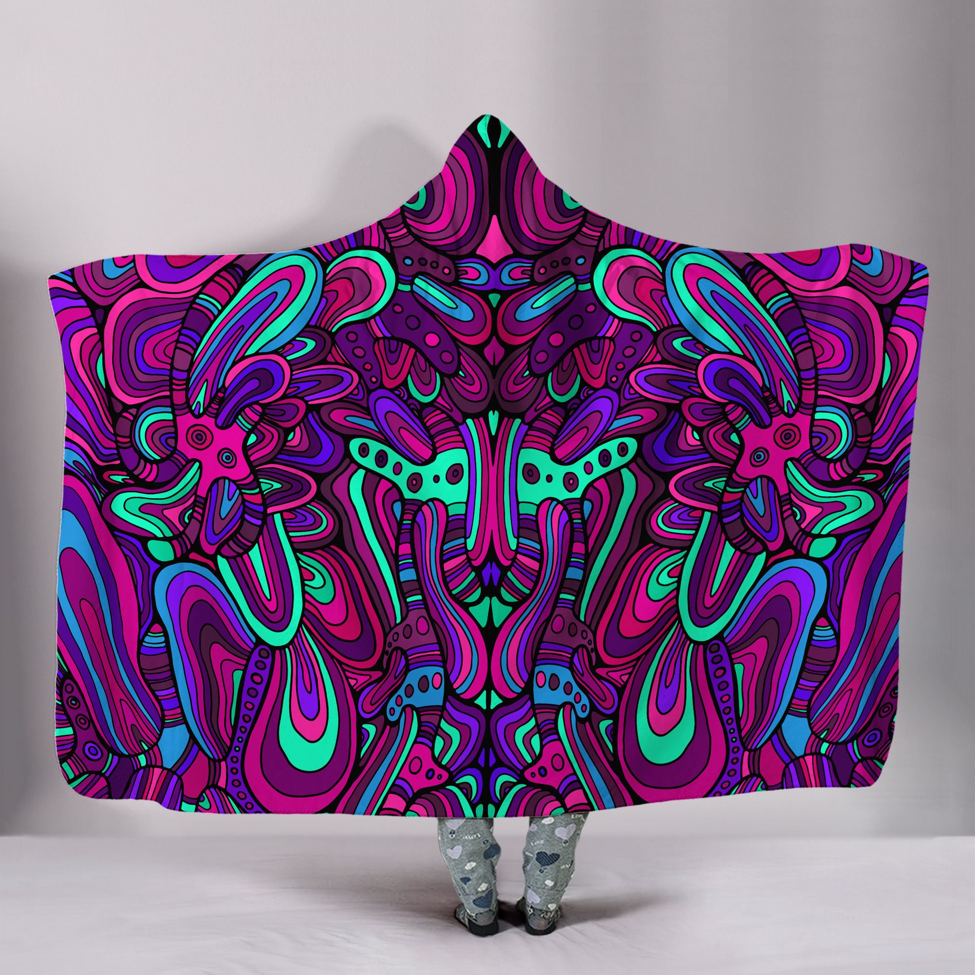 Discover Psychedelic Hooded Blanket