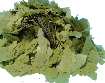 Spirulina Green Gro Flakes, FREE 12-Type Blackworm/Color Pellet Blend Included.