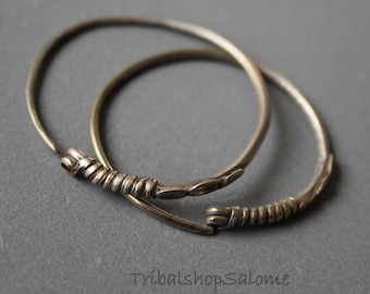 Mediumsize Afghan Silver Hoop Earrings, 35 mm Diameter