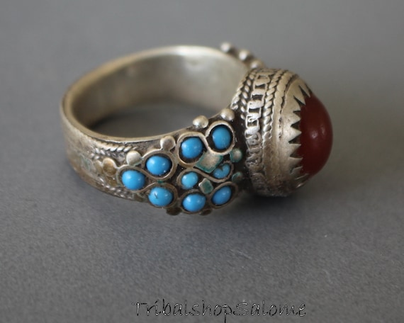 Vintage Silver Ring with Red Glass Jewel, US Size… - image 1