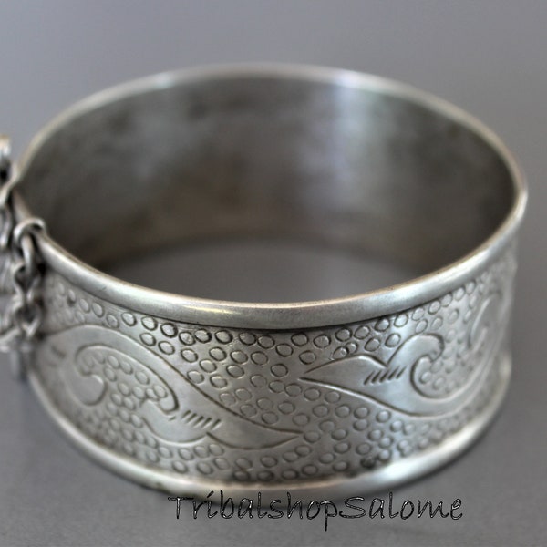 Turkmenische Silber Armspange mit Pin, Vintage, 28 g, Zentralasiatischer Schmuck, Unisex Silber Armreif, Ethnoschmuck; 25819.13