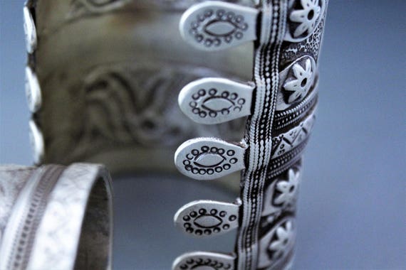 Turkmen OLOMI Solid Silver Bracelet - image 6