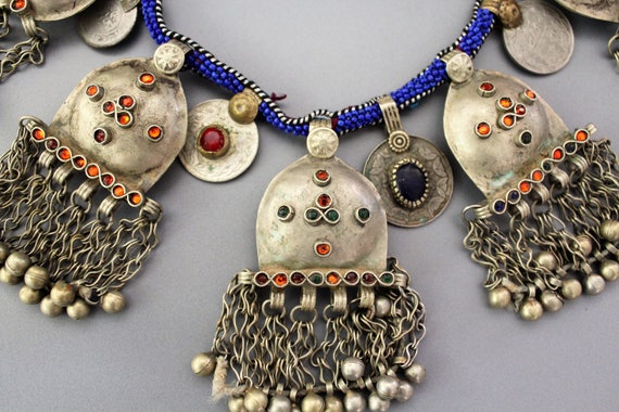 Vintage Tribal Necklace with Puff Pendants, Baloc… - image 3
