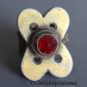Vintage Turkmen Goldwashed Metal Tribal Ring with Red Glass Jewel, US Size 8, Collectors Piece, Silk Road Jewelry, Jewels of Nomads
