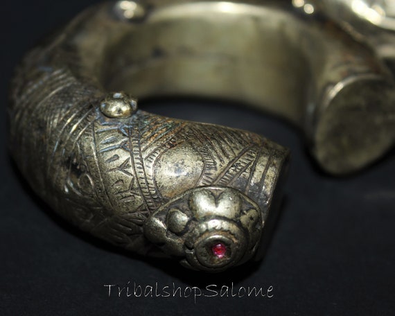 1 Pair Old Brass Tribal Nomad Elefant Leg Bracele… - image 5