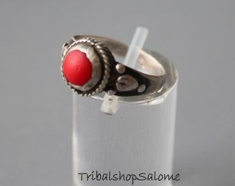 Afghan Silver Ring with Red Stone, US Size 5
