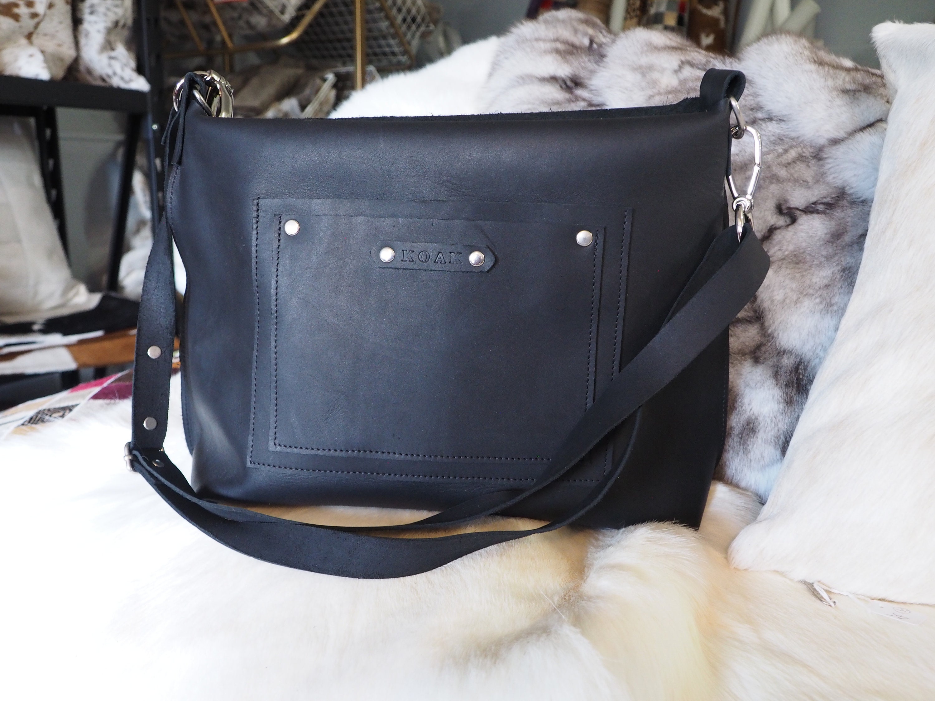 This handbag looks so good in leather! Thoughts? #diane