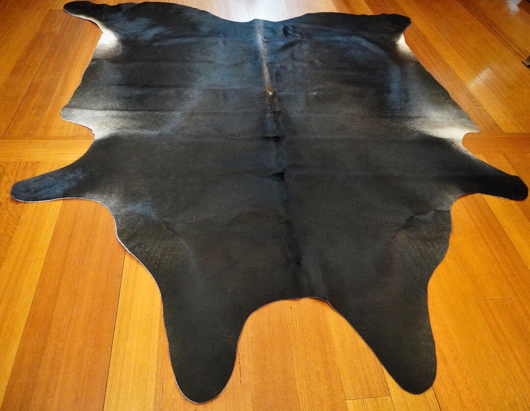 Dark & Glossy Charcoal Tones - A Super Smooth and Beautiful Hand ...