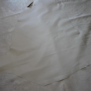 Fine Beige - A Genuine Kangaroo Leather