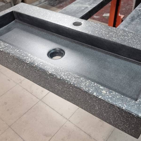 Polished concrete sink 80x36x10