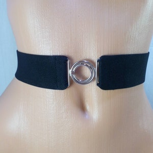 Black elastic waist belt with silver metal buckle Black belt Woman waist belt Woman belt Cinched belt Vintage look Elegant belt Corset Belt
