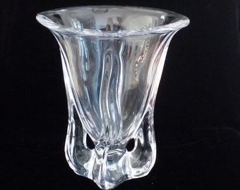 Vase en cristal par « Art France Vannes »