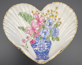 Blue & White Chinoiserie Decoupage Heart Shell