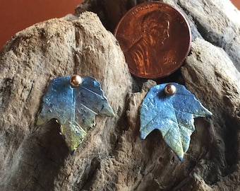 Pendientes de hoja de titanio