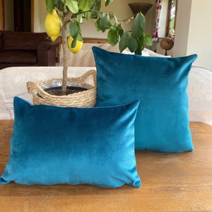 Teal plush velvet cushions in square and oblong - teal velvet cushions - teal velvet cushions - Turquoise cushion - Turquoise velvet cushion