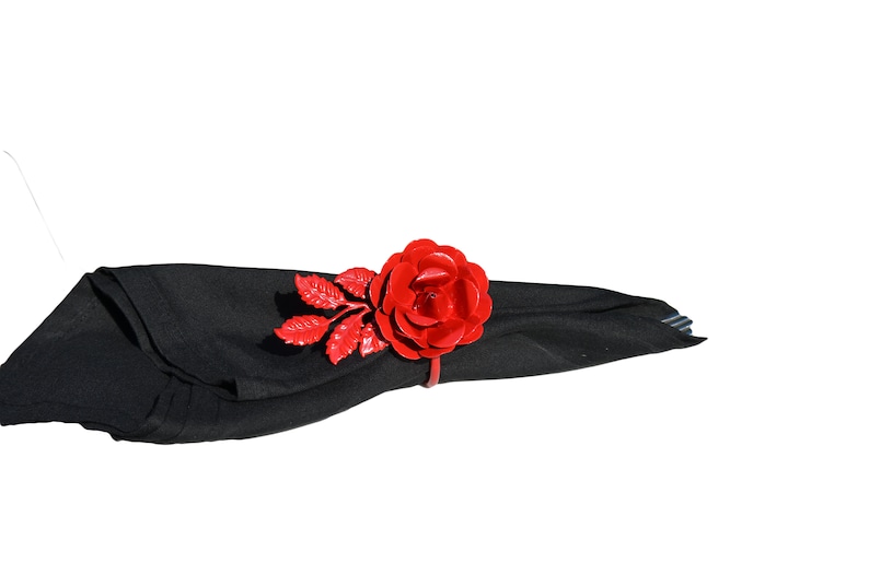 Red Rose Vibhsa Flower Napkin Rings Set of 4