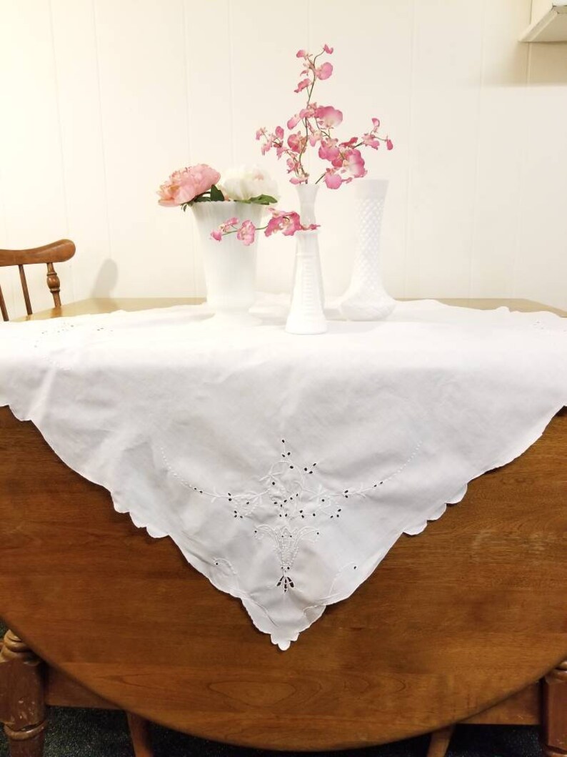 Vintage Eyelet Tablecloth Small 3333 In Square With 6 Image 0