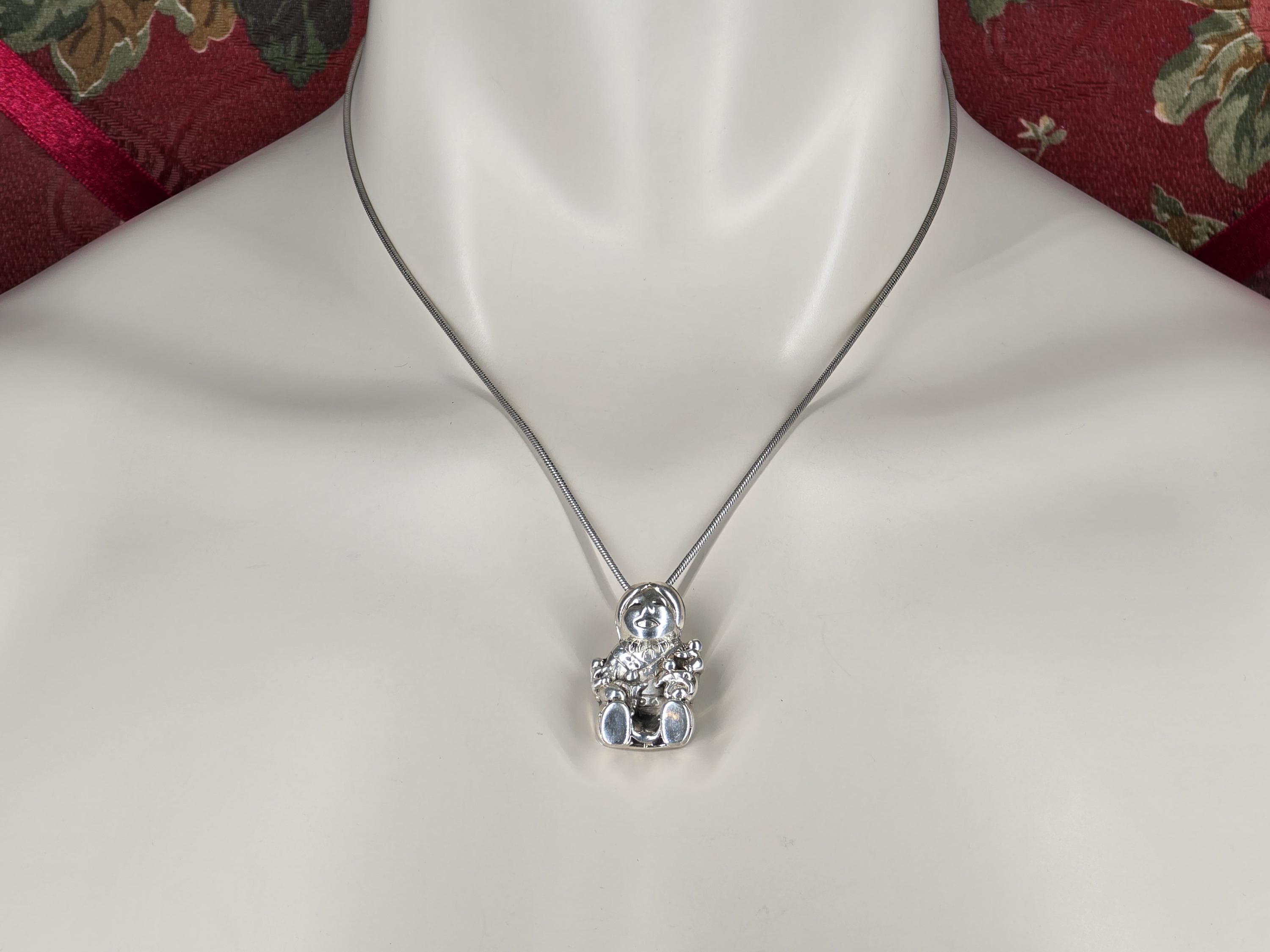 Vintage Sterling Silver Pendant Necklace, Native American