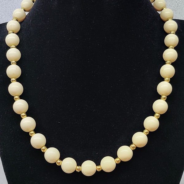 Vintage Trifari Necklace, Cream Lucite Ball and Gold Bead Necklace. Trifari Jewelry, 16" Choker Necklace