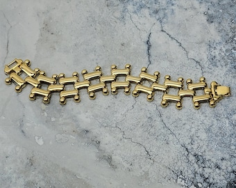 Vintage Monet Bracelet, Vintage Monet Gold Tone Panther Link Bracelet, 7&quot; Monet Gold Tone Chain Bracelet, Vintage Monet Jewelry