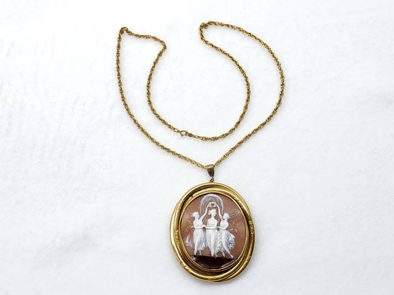 Antique Three Graces Cameo Pendant Necklace Gold … - image 2