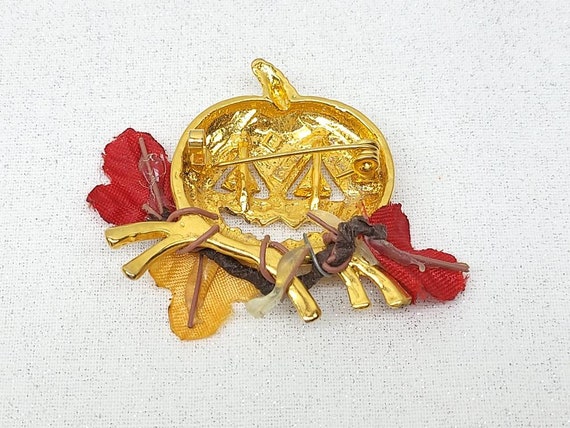 Vintage Avon Golden Pumpkin Brooch Jack O Lantern… - image 10
