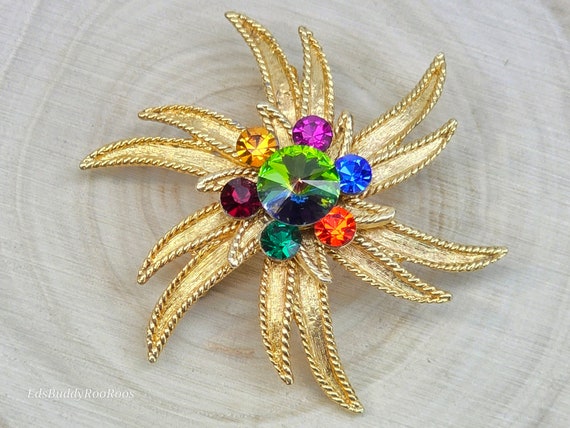 Vintage Rainbow Crystal Brooch. Gold Tone Flower … - image 1