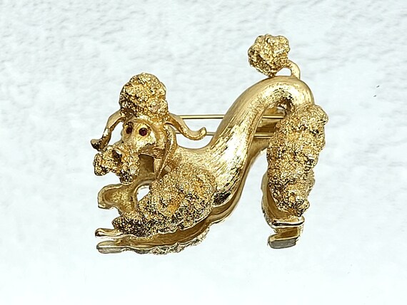 Vintage Monet Poodle Brooch, Gold Tone Poodle Pin… - image 3