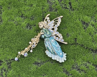 Kirks Folly Pegasus Brooch - Etsy