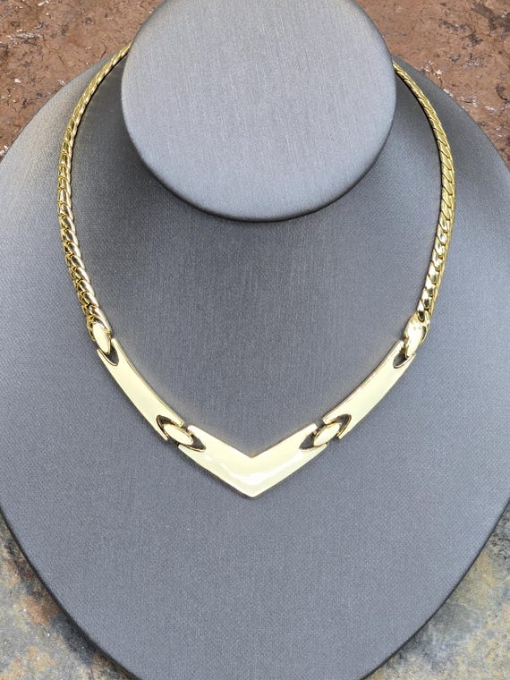 Vintage Monet Necklace, Monet Gold Tone and Cream White Enameled Necklace, Rare Monet V Necklace, Vintage Monet Jewelry