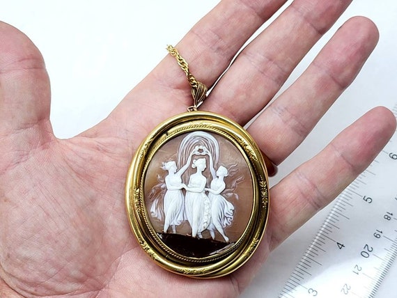 Antique Three Graces Cameo Pendant Necklace Gold … - image 4