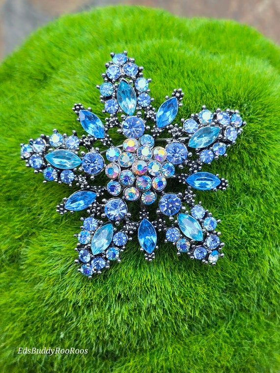 Vintage Crystal Flower Brooch, Blue Aurora Boreali