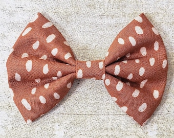 Deer hair bow | Deer bow | Deer hair clip | Deer print hair bow | Baby girl deer | Deer baby bow | Deer spots bow | Deer baby gift