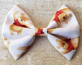 Winnie the pooh hair bow | Winnie the pooh bow | Pooh hair bow | Baby girl pooh | Winnie the pooh baby | Winnie the Pooh hair clip | Pooh