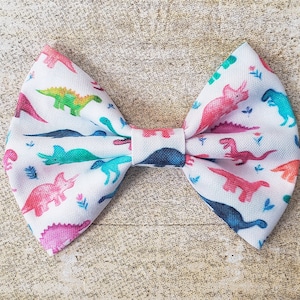 Dinosaur hair bow | Dinosaur bow | Baby girl dinosaur | Dinosaur hair clip | Dinosaur headband | Dinosaur birthday | Dino hair bow | Bows