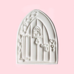 Edible Fairy Door/Cake Topper