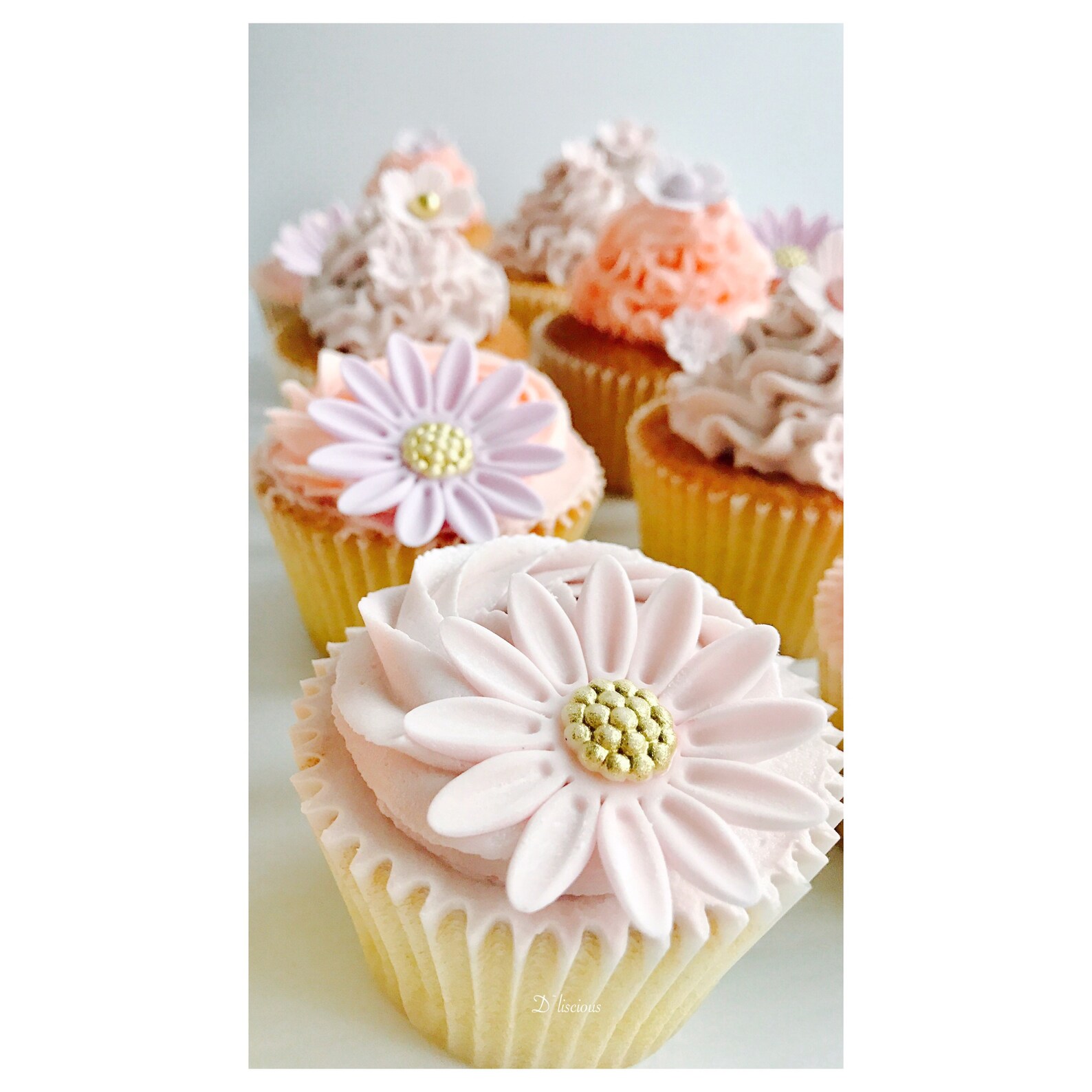 Edible Sunflowers daisys gerberas. Wedding Cake toppers Etsy