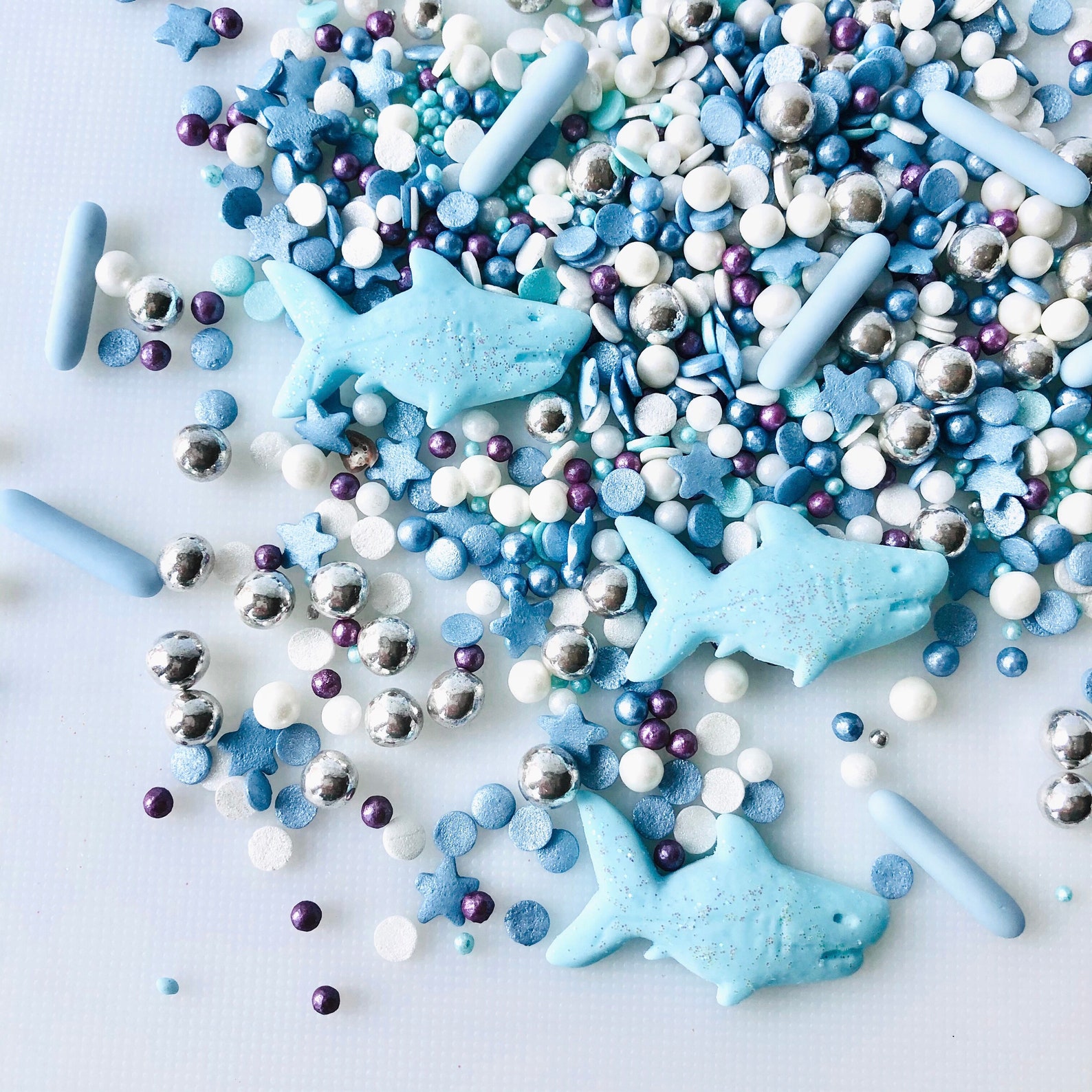 Edible sharks/sprinkles. Cake Toppers. | Etsy