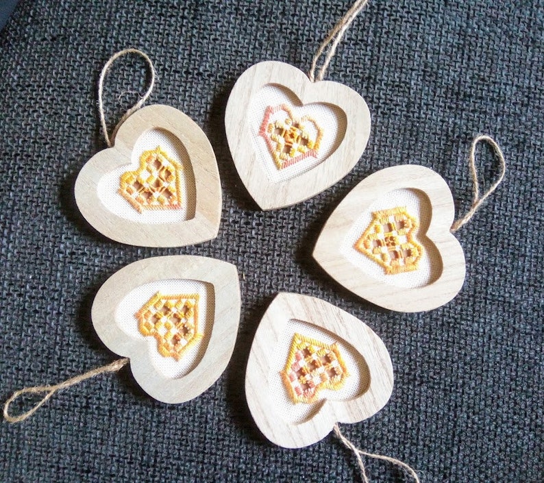 Decorative heart with Hardanger embroidery Mother's Day Mother's Day heart lovingly unique image 2