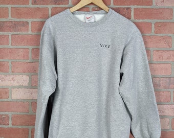 nike 90s sweater