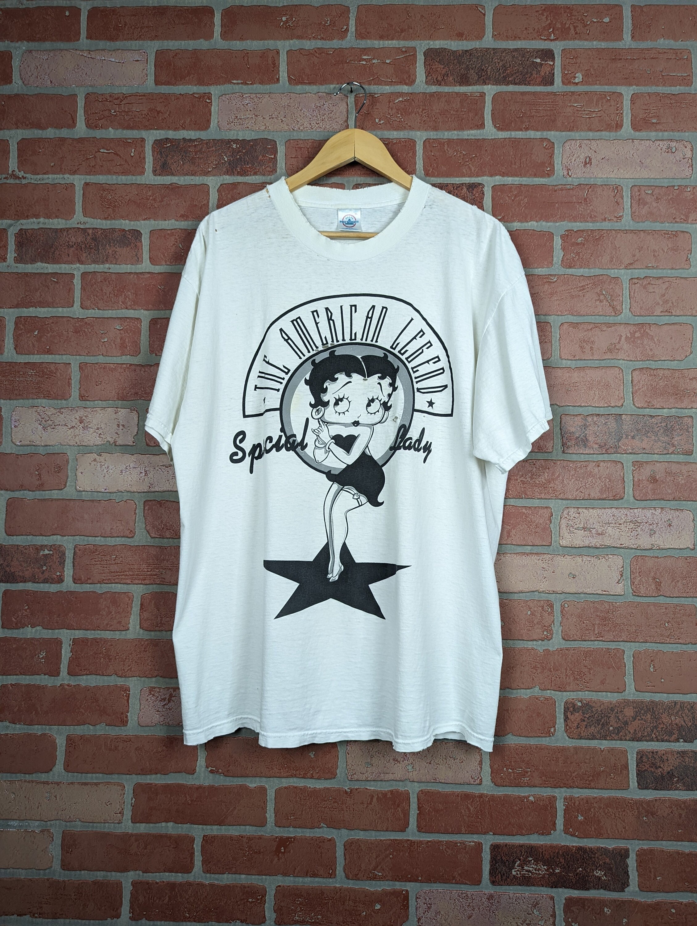 トップス Betty Boop 007 James Bond PARODY TEE Betty Boop 007 James Bond PARODY TEE