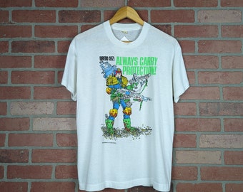 Vintage 80s Judge Dredd Always Carry Protection ORIGINAL Comic Book Tee - Extra Large (fits Large)