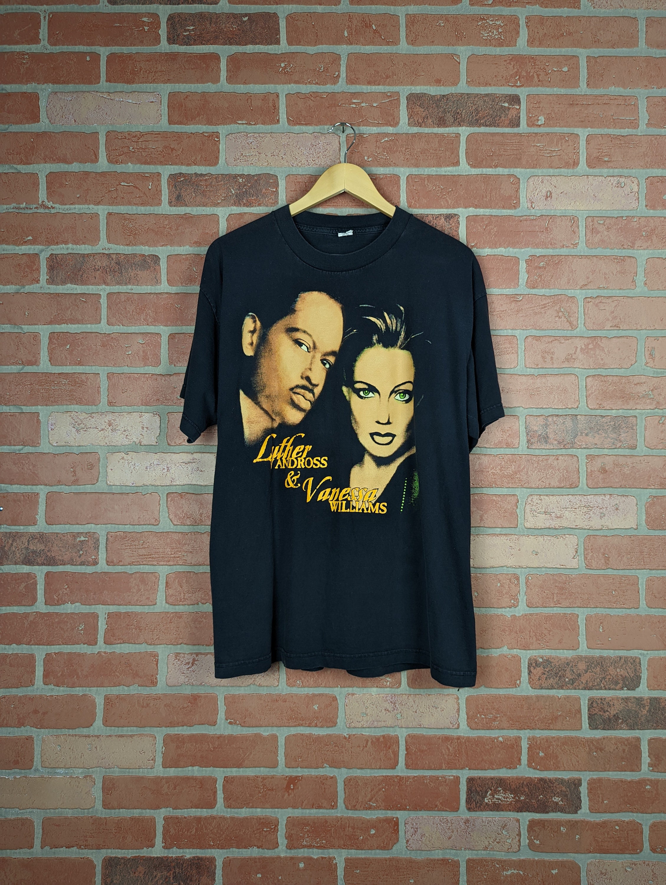 Luther Vandross ルーサー ヴァンドロス レア Tシャツ Luther Vandross ”Purple Suit” Official T-Shirt - [GROPE IN