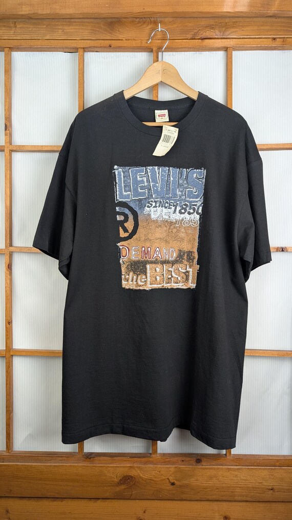 Vintage 90s Levi's Graphic Tee - Extra Large