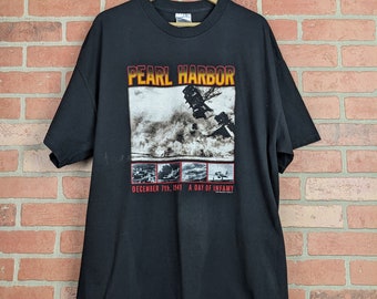 Vintage 2001 Pearl Harbor "December 7th..." ORIGINAL Photography Tee - Large