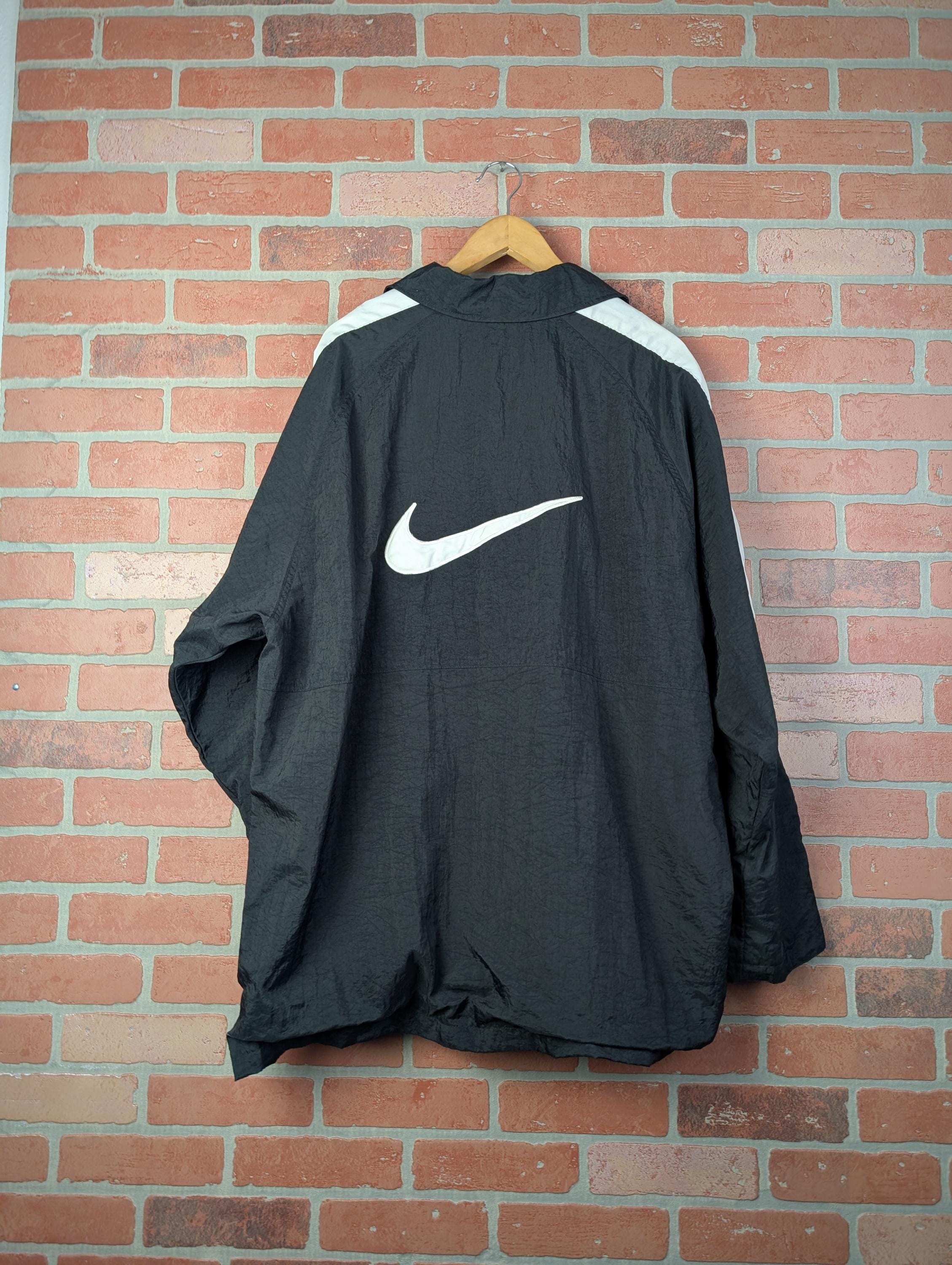 nike jacket big logo