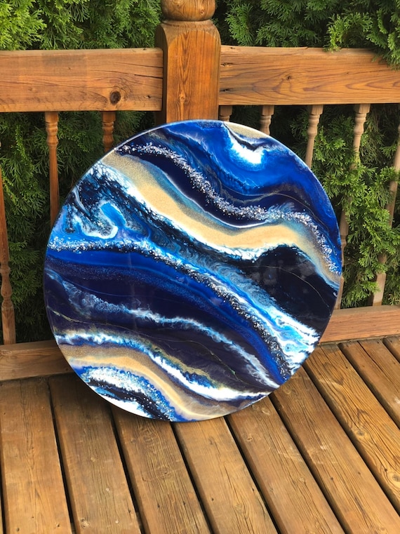 Blue and Gold Resin Art Round - GlassCast
