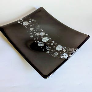 Black and Clear Patterned Serving Platter, Snack Plate, Modern Design, Hand Made, Original, Contemporary Decor, Classic, Canadian Art Glass