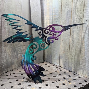 Metal Abstract Hummingbird Sign