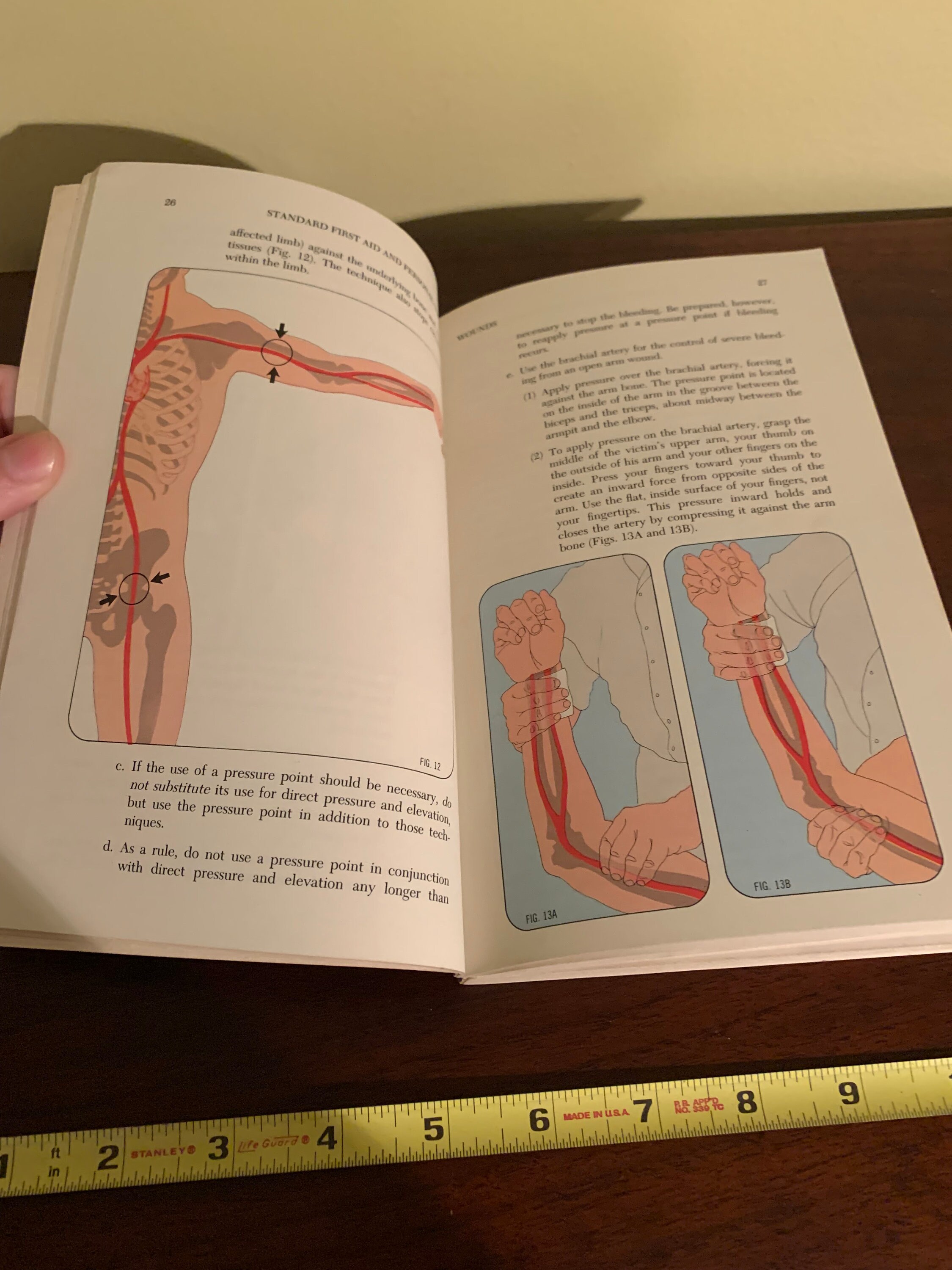 1975 the American National Red Cross Standard First Aid & Personal